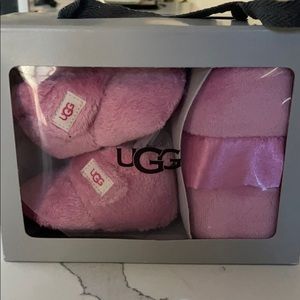 UGG BIXBEE AND LOVELY
